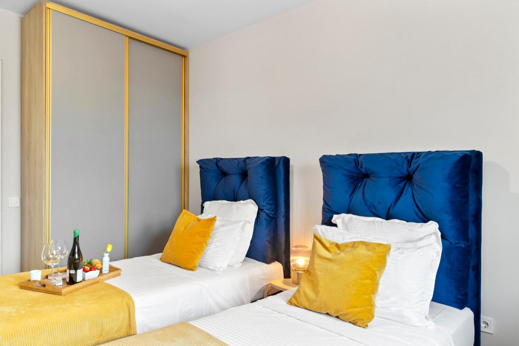 Mido Park Apartment With Private Parking & Self Check-In Bukarest Exterior foto