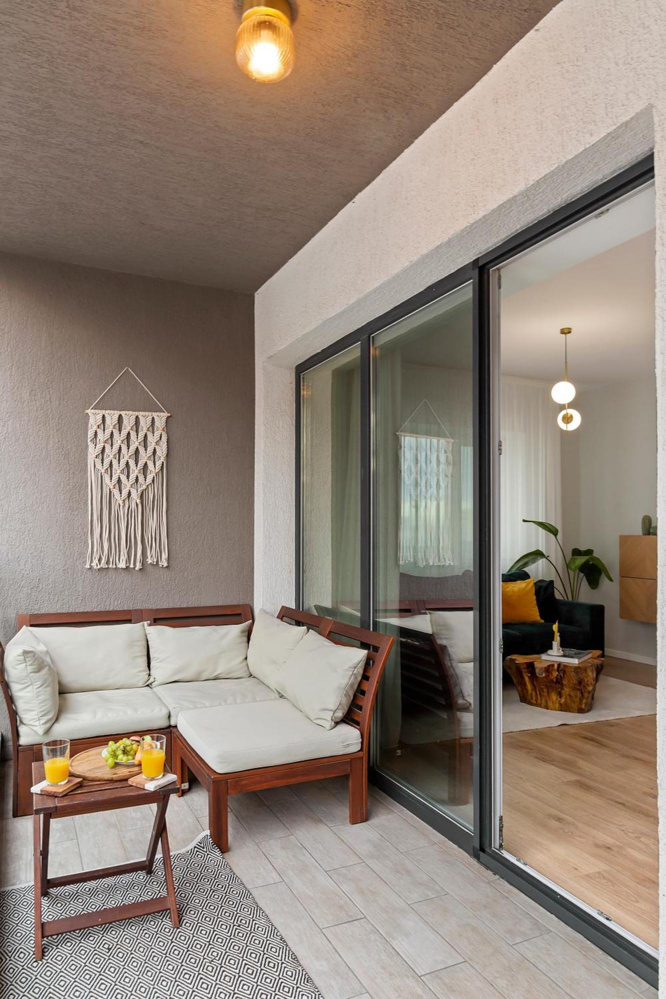 Mido Park Apartment With Private Parking & Self Check-In Bukarest Exterior foto